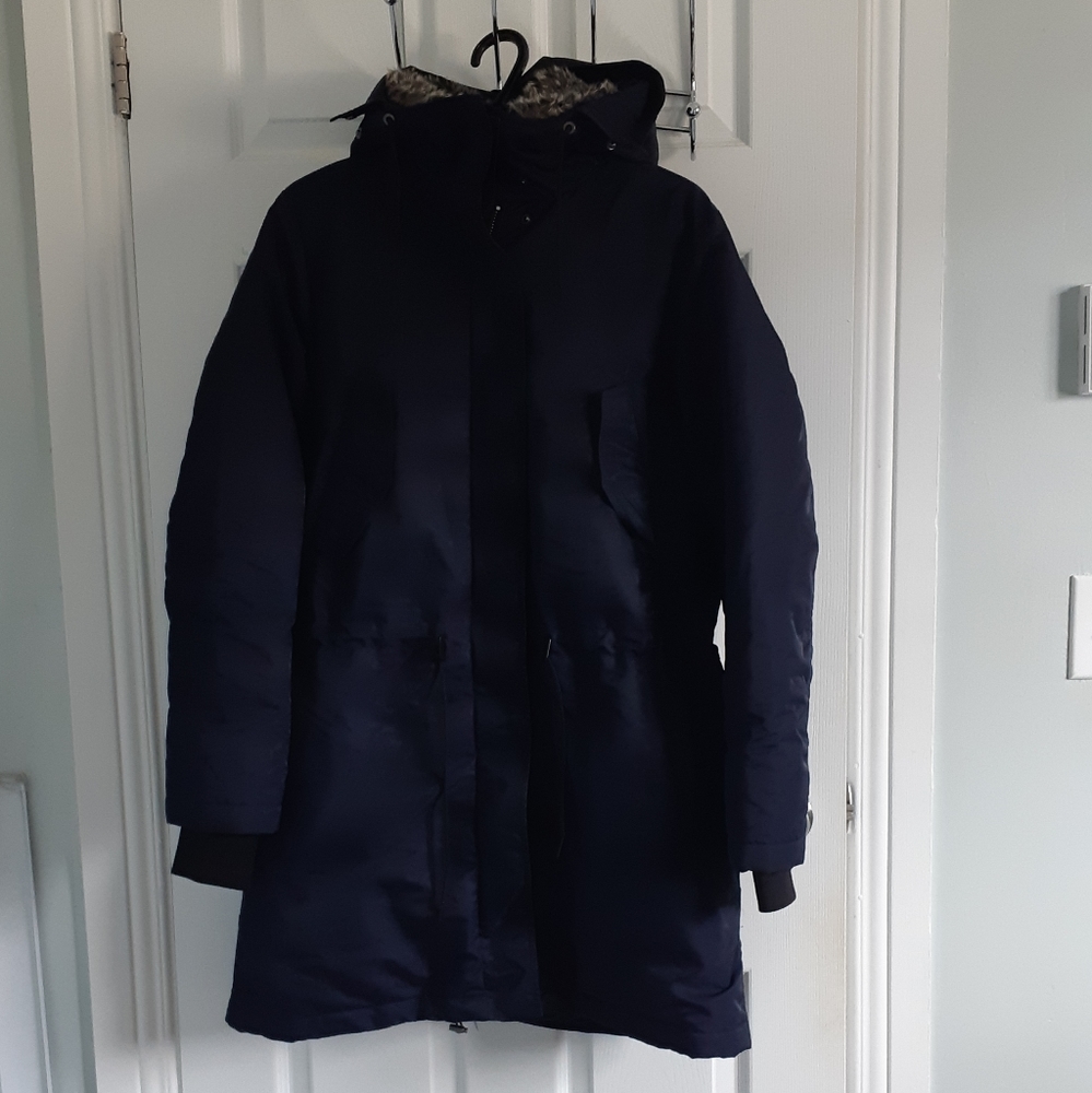 Aritzia - Community Parka